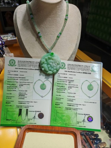 天然緬甸翡翠碧貴滿堂富貴如意-香港雙証畫