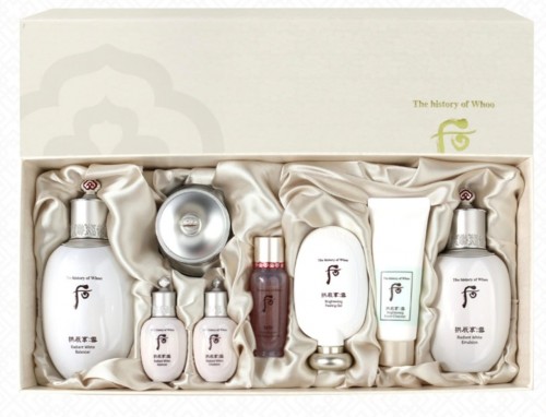 后（The history of Whoo）」的 拱辰享 雪 美白 3 件套