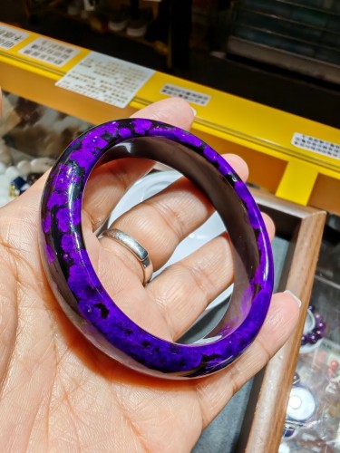 AE039  58mm